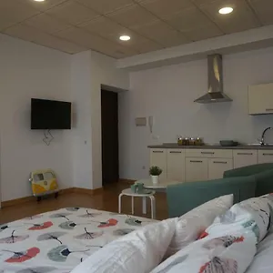 Nueva 13 Apartment
